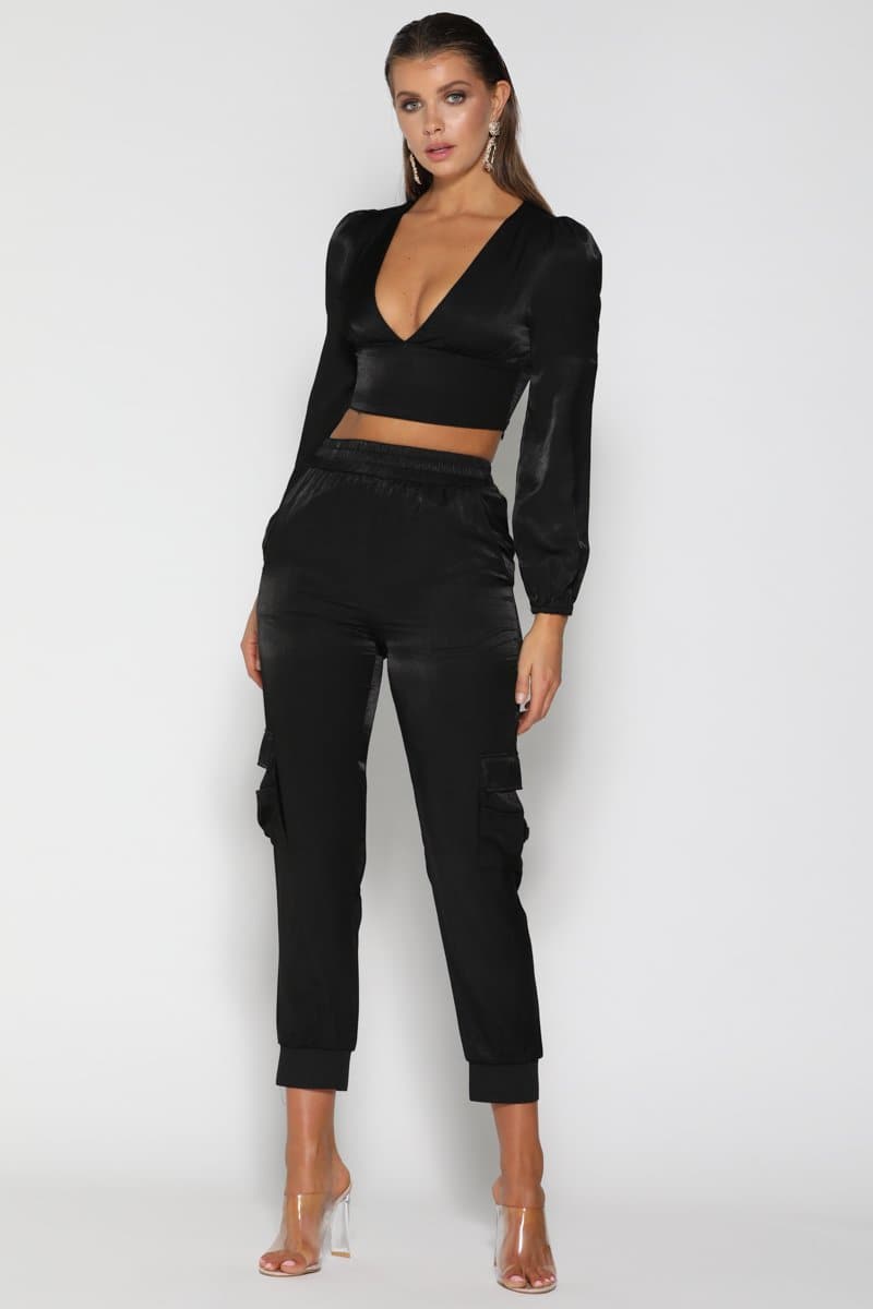 Belle V-Neck Satin Crop Top - Black - suneiika